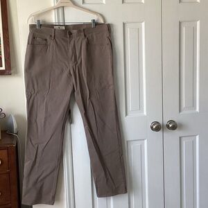 Classic Tan Men's Chinos